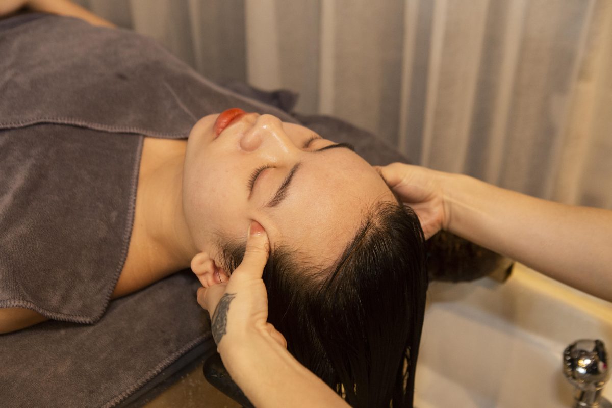 Học nghề Gội đầu dưỡng sinh – Xu hướng kinh doanh Spa hot nhất